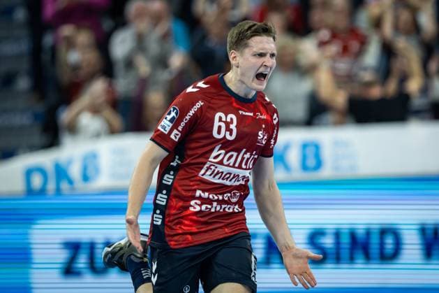 DAIKIN HBL: SG Flensburg-Handewitt vs SC Magdeburg; 15.11.25 Jubel Torjubel bei Domen Novak (Nr.63, SG Flensburg-Handewitt) DAIKIN HBL: SG Flensburg-Handewitt vs SC Magdeburg, GP JOULE Arena am 15.11.25 Copyright: xBEAUTIFULxSPORTS MarioxM.xKobergx