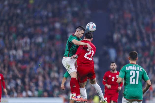 Basque Country v Palestine - Friendly Match BILBAO, SPAIN - NOVEMBER 15: Zeid Qunbar (21) of Palestine in action during the friendly football match between Basque Country and Palestine at San Mames Stadium in Bilbao, Spain on November 15, 2025. Pablo Garcia Sacristan Anadolu Bilbao Spain. Editorial use only. Please get in touch for any other usage.  Copyright: x2025xAnadoluxPabloxGarciaxSacristanx