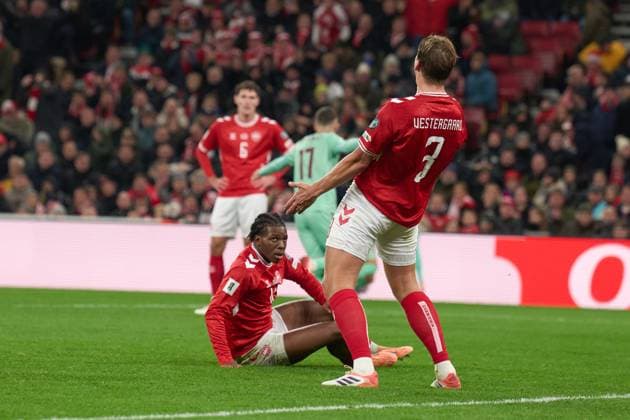 Jannik Vestergaard of Denmark reacts to the second goal by Belarus during the UEFA¯World¯Cup Qualifier match between Denmark and Belarus at Parken on November 15, 2025 in Copenhagen, Denmark (Photo by Camilla Stolen Imago) Copenhagen Denmark Copyright: xCamillaxStolenx L1092996
