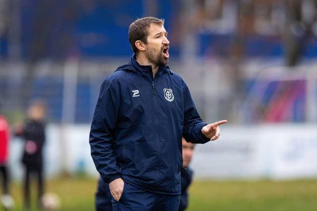 15.11.2025, xovx, Fußball Lotto Hessenliga, FC Gießen - FC Eddersheim Trainer Carsten Weber (FC Eddersheim) Gießen Waldstadion Hessen Deutschland (DE)