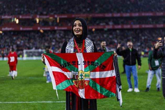 Basque Country v Palestine - Friendly Match BILBAO, SPAIN - NOVEMBER 15: A view of the friendly football match between Basque Country and Palestine at San Mames Stadium in Bilbao, Spain on November 15, 2025. Pablo Garcia Sacristan Anadolu Bilbao Spain. Editorial use only. Please get in touch for any other usage.  Copyright: x2025xAnadoluxPabloxGarciaxSacristanx