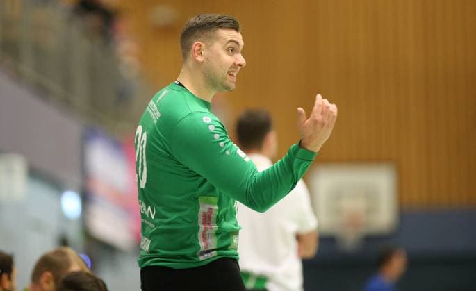Handball, Saison 2025 2026, 3. Liga, Staffel Nord-Ost, HG Hamburg-Barmbek - SV 04 Plauen-Oberlosa. Trainer Patryk Foluszny (Plauen). Barmbek Hamburg