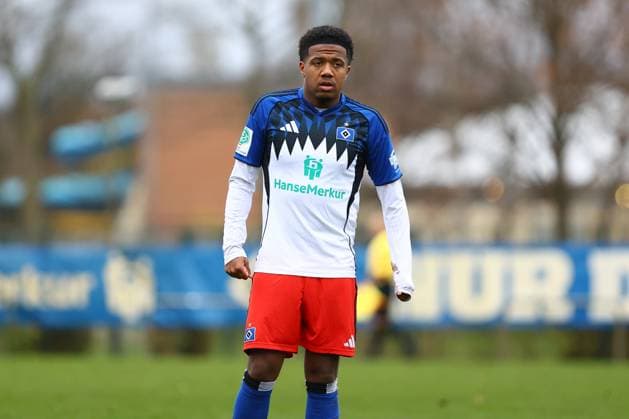 7 Jan-Luca Bugaj (Hamburger SV U19) Fußball I Junioren I Freundschaftsspiel I Saison 2025-2026 I Hamburger SV U19 - Esbjerg fB U19 I 15.11.2025 I Paul-Hauenschild-Sportanlage