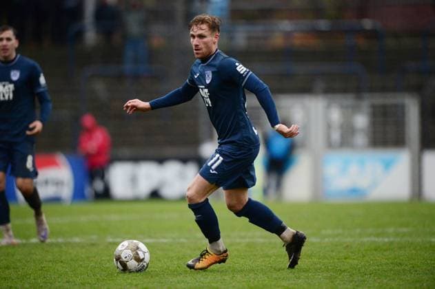 SV Babelsberg 03 - FC Energie Cottbus, Landespokal, Viertelfinale, Saison 25 26, Fussball, 15.11.2025, Potsdam, Foto: Benjamin Feller Tino Schmidt (Babelsberg), SV Babelsberg 03 - FC Energie Cottbus, Landespokal Brandenburg, Viertelfinale, Saison 25 26, Fussball, 15.11.2025, Potsdam Potsdam Karl-Liebknecht-Stadion Brandenburg Deutschalnd Copyright: xBenjaminxFellerx