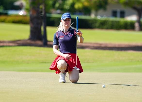 BELLEAIR, FL - NOVEMBER 15: LPGA, Golf Damen golfer Charley Hull putts on the 7th hole during the third round of The Annika driven by Gainbridge at Pelican on November 15, 2025, at the Pelican Golf Club in Belleair, Florida. (Photo by Brian Spurlock Icon Sportswire). GOLF: NOV 15 LPGA The ANNIKA EDITORIAL USE ONLY Icon251115113