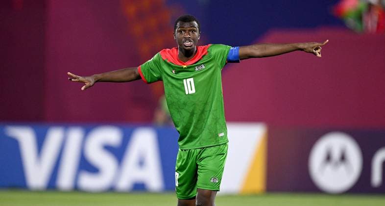 Fussball, Junioren U 17 WM 2025 Doha Katar Sechzehntelfinal 15.11.2025 Spiel 83 Deutschland - Burkina Faso Cherif Barro (Burkina Faso)