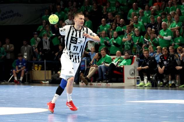 DEU, DHB, 1.HBL, Fuechse Berlin vs. THW Kiel, 15.11.2025, Max-Schmeling-Halle, Berlin, DEU, DHB, 1.HBL, Fuechse Berlin vs. THW Kiel, im Bild Elias Ellefsen A Skipagotu (THW Kiel 71)