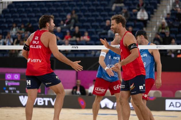 RECORD DATE NOT STATED Beach volleyball, Beachvolleyball World Championships Adelaide, Australia 16.11.2025 ADELAIDE, AUSTRALIA - NOVEMBER 16: Leo Dillier (Player 2 - SUI), Marco Krattiger (Player 1 - SUI) during the Beach Volleyball World Championships at Adelaide on November 16, 2025 in Adelaide, Australia. Copyright: xBEAUTIFULxSPORTS PeterxWeberx