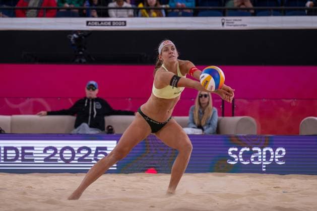 RECORD DATE NOT STATED Beach volleyball, Beachvolleyball World Championships Adelaide, Australia 16.11.2025 ADELAIDE, AUSTRALIA - NOVEMBER 16: Tina Graudina (Player 1, LAT) during the Beach Volleyball World Championships at Adelaide on November 16, 2025 in Adelaide, Australia. Copyright: xBEAUTIFULxSPORTS PeterxWeberx