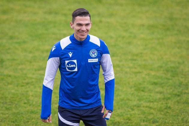 GERMANY SLOVAKIA national team, Nationalteam TRAINING Lubomir Tupta of Slovakia during training ahead of European qualifier of FIFA World Cup, WM, Weltmeisterschaft, Fussball 2026 football match between Slovakia and Germany. Senec, Slovakia, November 16, 2025. Copyright: xx 080A8729
