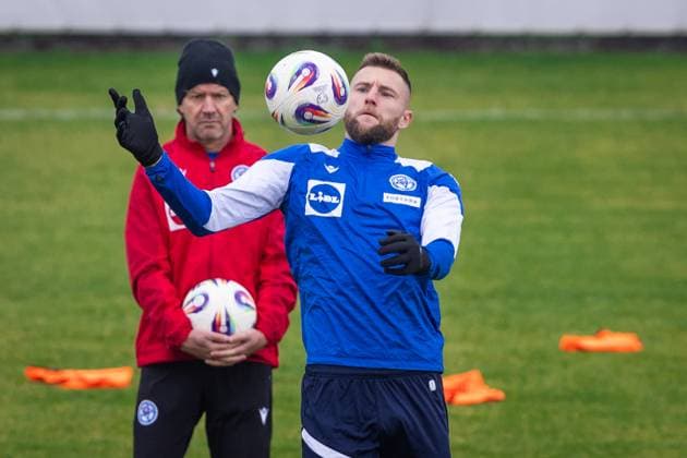 GERMANY SLOVAKIA national team, Nationalteam TRAINING Milan Skriniar of Slovakia during training ahead of European qualifier of FIFA World Cup, WM, Weltmeisterschaft, Fussball 2026 football match between Slovakia and Germany. Senec, Slovakia, November 16, 2025. Copyright: xx 080A9086
