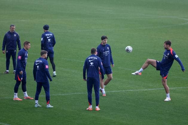 Training session of Croatia National football Team Players warm up during Croatia training session ahead FIFA World Cup, WM, Weltmeisterschaft, Fussball qualifier match between Croatia and Montenegro at HNK Rijeka Stadium on November 16, 2025 in Rijeka, Croatia. Croatia will play against Montenegro on November 17.  NelxPavletic PIXSELL