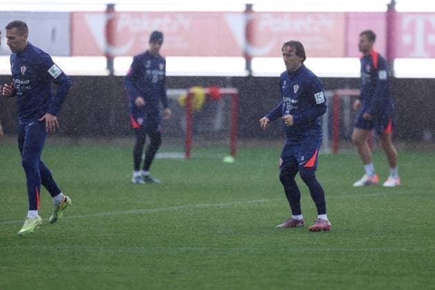 Training session of Croatia National football Team Player Luka Modric during Croatia training session ahead FIFA World Cup, WM, Weltmeisterschaft, Fussball qualifier match between Croatia and Montenegro at HNK Rijeka Stadium on November 16, 2025 in Rijeka, Croatia. Croatia will play against Montenegro on November 17.  NelxPavletic PIXSELL