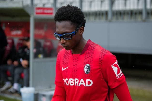 Deutschland, Fußball, Regionalliga Südwest, Saison 2025 2026, 17. Spieltag SC Freiburg II vs. 1 FSV Mainz 05 II Dreisamstadion (Freiburg): Bismark Adomah (SC Freiburg II, 41) Freiburg Dreisamstadion Baden-Württemberg Deutschland Copyright: xFINLEYxMÖRCHx