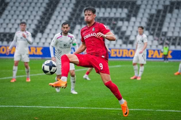 Deutschland, Fußball, Regionalliga Südwest, Saison 2025 2026, 17. Spieltag SC Freiburg II vs. 1 FSV Mainz 05 II Dreisamstadion (Freiburg): Leon Catak (SC Freiburg II, 09) Freiburg Dreisamstadion Baden-Württemberg Deutschland Copyright: xFINLEYxMÖRCHx