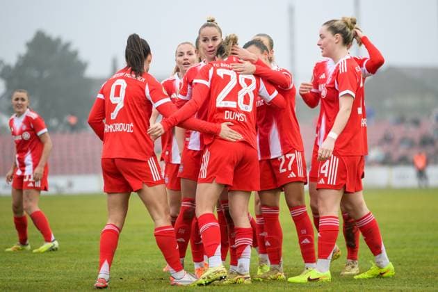Fußball, DFB Pokal Frauen, 20251116, FC Ingolstadt 04 - FC Bayern München. Im Bild Bayern Torjubel bejubelt Jubel Tor 0:1. Ingolstadt ESV Stadion Bayern Deutschland Copyright: Passion2Press MarkusxFischerx