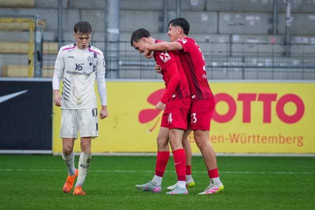 Deutschland, Fußball, Regionalliga Südwest, Saison 2025 2026, 17. Spieltag SC Freiburg II vs. 1 FSV Mainz 05 II Dreisamstadion (Freiburg): Jack James (SC Freiburg II, 14) Tor, Torjubel, Emotionen, Torschuss, Freude, Jubel, Freiburg Dreisamstadion Baden-Württemberg Deutschland Copyright: xFINLEYxMÖRCHx
