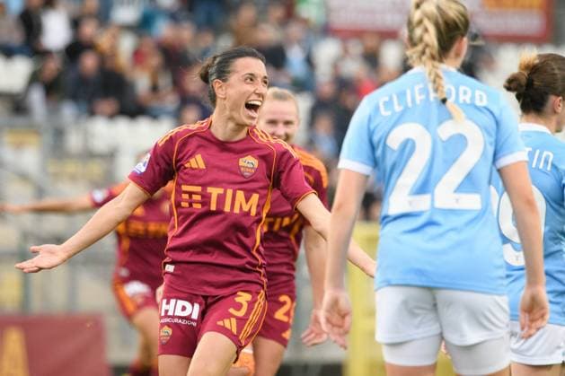Lucia Di Guglielmo of A.S. Roma Femminile celebrates after scoring the goal during the Serie A Women s match between A.S. Roma and SS Lazio, at the Tre Fontane Stadium in Rome, Italy, on November 16, 2025.  Copyright: xMarioxQuartapelle IPAxSportx xipa-agency.netx xx IPA_68023754 IPA_Agency_IPA68023754