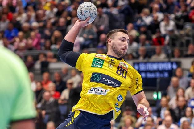 16.11.2025, Handball, HBL, Bergischer HC - Rhein-Neckar Löwen, Mitsubishi Electric HALLE Düsseldorf: Jannik Kohlbacher (Rhein-Neckar Löwen 80) Nordrhein-Westfalen Deutschland