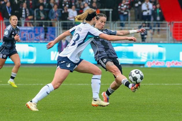 16.11.2025, xgrfx, Fussball DFB Pokal Frauen Achtelfinale , TSG Hoffenheim - Eintracht Frankfurt v.l. Geraldine Reuteler (Eintracht Frankfurt) (DFL DFB REGULATIONS PROHIBIT ANY USE OF PHOTOGRAPHS as IMAGE SEQUENCES and or QUASI-VIDEO) Dietmar-Hopp Stadion