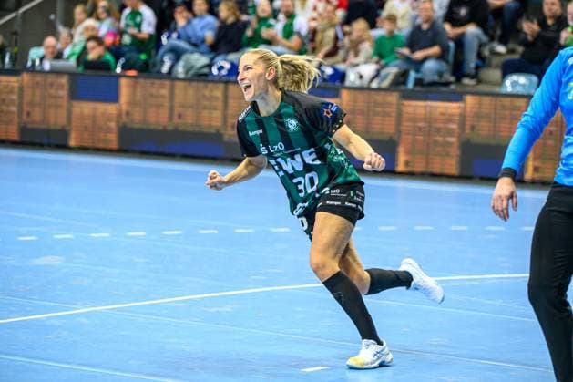 Handball Frauen EHF European League Women Qualifikationsrunde 3 Saison 2025 2026 HC Dalmatinka Ploce vs. VfL Oldenburg 16.11.2025 Jenny Behrend (30, VfL Oldenburg) Freude, Jubel nach einem Treffer
