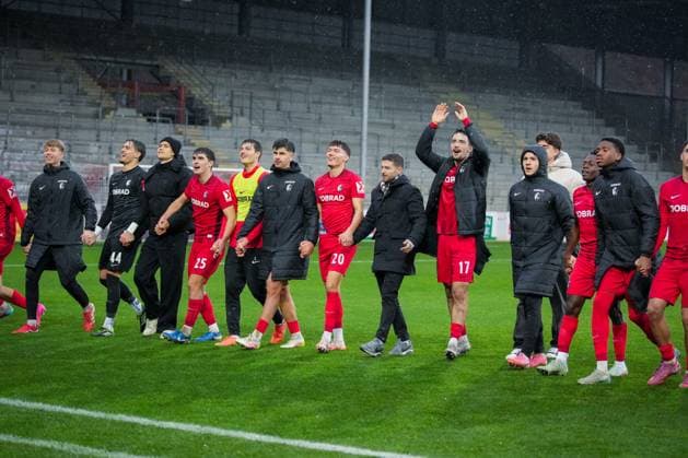 Deutschland, Fußball, Regionalliga Südwest, Saison 2025 2026, 17. Spieltag SC Freiburg II vs. 1 FSV Mainz 05 II Dreisamstadion (Freiburg): Feiern, Mannschaft, Freiburg Dreisamstadion Baden-Württemberg Deutschland Copyright: xFINLEYxMÖRCHx