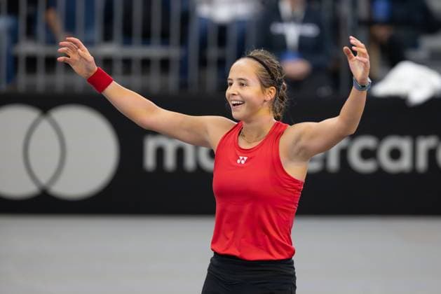 Billie Jean King Cup 2025 Play-Offs, TC Ismaning, Muenchen, Deutschland, Team Belgium, Belgien, Hanne Vandewinkel (BEL) jubelt nach dem Sieg, Jubel, Freude, Emotion Tennis - Billie Jean King Cup 2025 - ITF Billie Jean King Cup - TC Ismaning - Ismaning - Bayern - Deutschland - 16 November 2025. Copyright: xJuergenxHasenkopfx