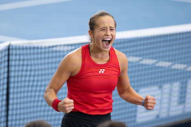 Billie Jean King Cup 2025 Play-Offs, TC Ismaning, Muenchen, Deutschland, Team Belgium, Belgien, Hanne Vandewinkel (BEL) jubelt nach dem Sieg, Jubel, Freude, Emotion Tennis - Billie Jean King Cup 2025 - ITF Billie Jean King Cup - TC Ismaning - Ismaning - Bayern - Deutschland - 16 November 2025. Copyright: xJuergenxHasenkopfx