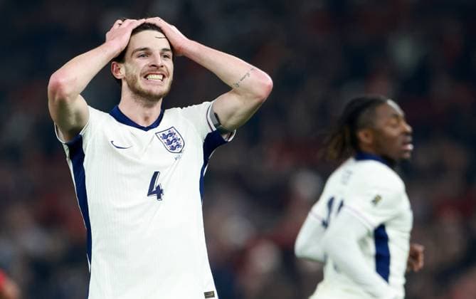 Declan Rice of England reacts. Albania v England, FIFA 2026 World Cup Qualifying, Group K, Football, Arena Kombetare, Tirana, Albania - 16 Nov 2025Tirana Arena Kombetare Albania EDITORIAL USE ONLY No use with unauthorised audio, video, data, fixture lists, club league logos or live services. Online in-match use limited to 120 images, no video emulation. No use in betting, games or single club league player publications.  Copyright: xNikolaxKrstic Shutterstockx 15786244an