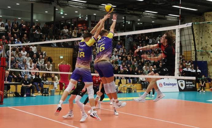 Ludwigsburg , Volleyball Bundesliga , Barock Volleys MTV Ludwigsburg vs. cerebricks VOLLEY GOATS Mitteldeutschland , rechts: Ben-Simon Bonin ( Lubu )