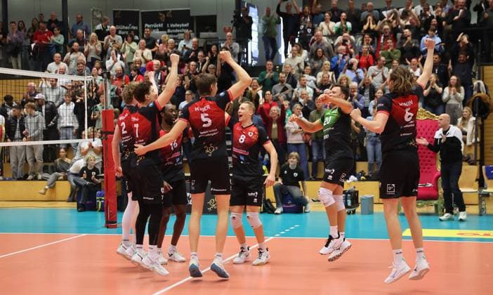 Ludwigsburg , Volleyball Bundesliga , Barock Volleys MTV Ludwigsburg vs. cerebricks VOLLEY GOATS Mitteldeutschland , Jubel Ludwigsburg
