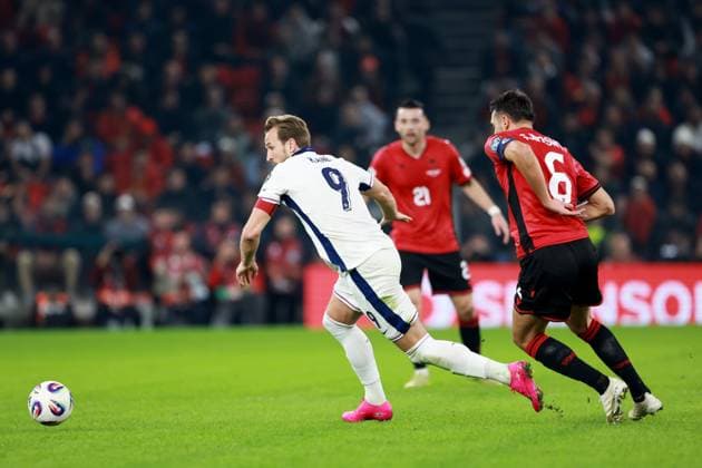 Harry Kane of England. Albania v England, FIFA 2026 World Cup Qualifying, Group K, Football, Arena Kombetare, Tirana, Albania - 16 Nov 2025Tirana Arena Kombetare Albania EDITORIAL USE ONLY No use with unauthorised audio, video, data, fixture lists, club league logos or live services. Online in-match use limited to 120 images, no video emulation. No use in betting, games or single club league player publications.  Copyright: xNikolaxKrstic Shutterstockx 15786244bf