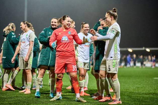 16.11.2025, GER, Frauenfußball, DFB Pokal, Achtelfinale, 2025 2026, RB Leipzig - SV Werder Bremen Matchwinnerin Marielle El Sherif (39, SV Werder Bremen) Leipzig Trainingszentrum der Roten Bulle Sachsen Deutschland