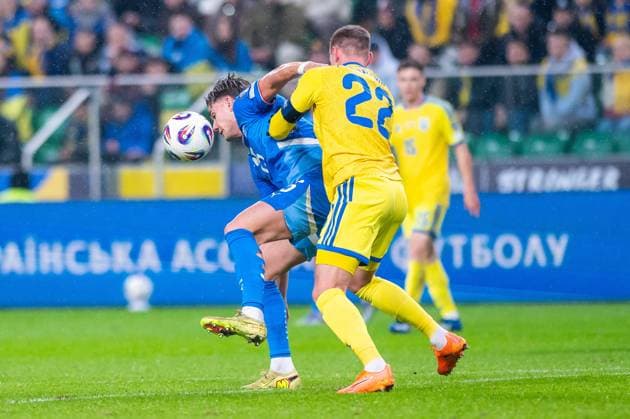 2025.11.16 Warszawa pilka nozna Kwalifikacje Mistrzostw Swiata 2026 Ukraina - Islandia N z Kristian Hlynsson Foto Gleb Soboliev PressFocus 2025.11.16 Warszawa Football - FIFA World Cup, WM, Weltmeisterschaft, Fussball 2026 Qualifying round Ukraine - Island Kristian Hlynsson Credit: Gleb Soboliev PressFocus NEWSPIX.PL --- newspix.pl 