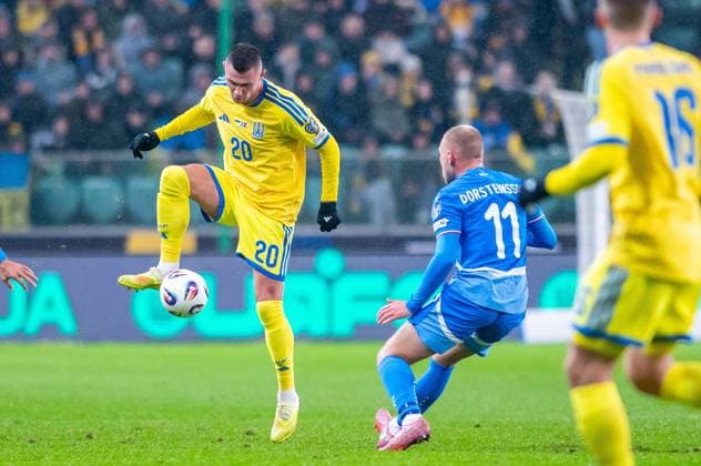 2025.11.16 Warszawa pilka nozna Kwalifikacje Mistrzostw Swiata 2026 Ukraina - Islandia N z Oleksandr Zubkov Foto Gleb Soboliev PressFocus 2025.11.16 Warszawa Football - FIFA World Cup, WM, Weltmeisterschaft, Fussball 2026 Qualifying round Ukraine - Island Oleksandr Zubkov Credit: Gleb Soboliev PressFocus NEWSPIX.PL --- newspix.pl 