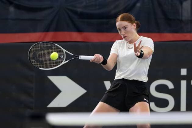 Billie Jean King Cup 2025 Play-Offs, TC Ismaning, Muenchen, Deutschland, Team Germany, Ella Seidel, Team Belgium, Belgien, Team Captain Wim Fissette, Team Germany Ella Seidel Tennis - Billie Jean King Cup 2025 - ITF Billie Jean King Cup - TC Ismaning - Ismaning - Bayern - Deutschland - 16 November 2025. Billie Jean King Cup 2025 Play-Offs, TC Ismaning, Muenchen, Deutschland, Team Germany, Ella Seidel, Team Belgium, Belgien, Team Captain Wim Fissette Tennis - Billie Jean King Cup 2025 - ITF Billie Jean King Cup - TC Ismaning - Ismaning - Bayern - Deutschland - 16 November 2025. Billie Jean King Cup 2025 Play-Offs, TC Ismaning, Muenchen, Deutschland, Team Germany, Ella Seidel Tennis - Billie Jean King Cup 2025 - ITF Billie Jean King Cup - TC Ismaning - Ismaning - Bayern - Deutschland - 16 November 2025. Copyright: xJuergenxHasenkopfx