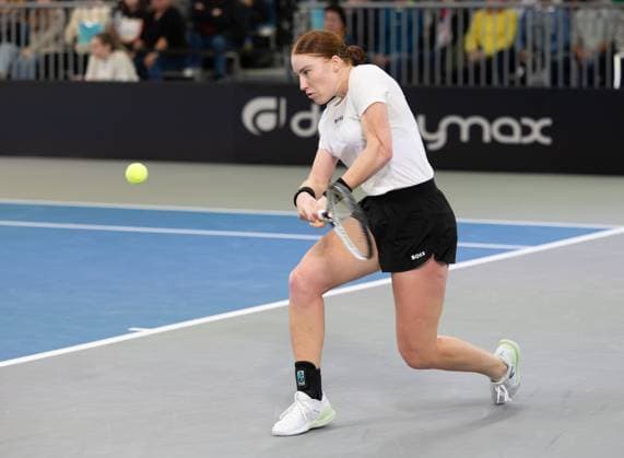 Billie Jean King Cup 2025 Play-Offs, TC Ismaning, Muenchen, Deutschland, Team Germany, Ella Seidel Tennis - Billie Jean King Cup 2025 - ITF Billie Jean King Cup - TC Ismaning - Ismaning - Bayern - Deutschland - 16 November 2025. Copyright: xJuergenxHasenkopfx