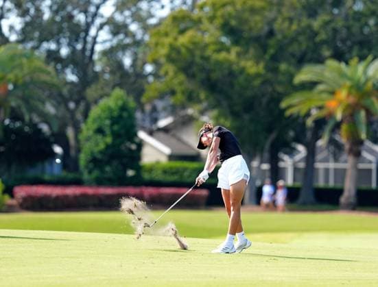BELLEAIR, FL - NOVEMBER 16: LPGA, Golf Damen player Linn Grant plays her 2nd shot on the 2nd hole during the final round of The Annika driven by Gainbridge at Pelican on November 16, 2025, at the Pelican Golf Club in Belleair, Florida. (Photo by Brian Spurlock Icon Sportswire). GOLF: NOV 16 LPGA The ANNIKA EDITORIAL USE ONLY Icon25111697
