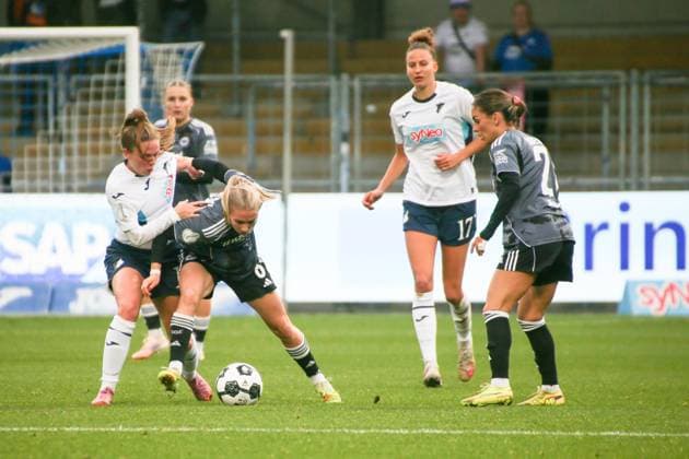 16.11.2025, xgrfx, Fussball DFB Pokal Frauen Achtelfinale , TSG Hoffenheim - Eintracht Frankfurt v.l. Elisa Senß (Eintracht Frankfurt) (DFL DFB REGULATIONS PROHIBIT ANY USE OF PHOTOGRAPHS as IMAGE SEQUENCES and or QUASI-VIDEO) Dietmar-Hopp Stadion