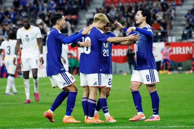 Ritsu Doan, Japan team group, Mannschaftsbild, Totale (JPN), NOVEMBER 14, 2025 - Football Soccer : KIRIN Challenge Cup 2025 match between Japan 2-0 Ghana at Toyota Stadium in Aichi, Japan. Noxthirdxpartyxsales  aflo_310394843