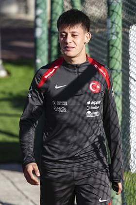 Ahead of Turkiye v Spain - FIFA World Cup, WM, Weltmeisterschaft, Fussball 2026 Qualifying match ISTANBUL, TURKIYE – NOVEMBER 17: Arda Guler of Turkiye attends a training session ahead of the 2026 FIFA World Cup European Qualifiers Group E sixth and final match between Turkiye and Spain at Turkish Football Federation Hasan Dogan National Teams Camp and Training Facilities in Istanbul, Turkiye on November 18, 2025. Agit Erdi Ulukaya Anadolu Istanbul Turkey. Editorial use only. Please get in touch for any other usage.  Copyright: x2025xAnadoluxAgitxErdixUlukayax