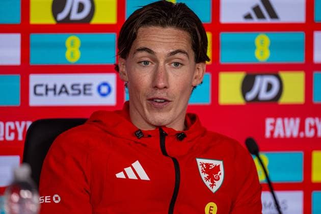 Football - FIFA World Cup, WM, Weltmeisterschaft, Fussball 2026 - Qualifying - Group J - Wales v North Macedonia - MD-1 CARDIFF, WALES - Monday, November 17, 2025: Wales Harry Wilson during a press conference, PK, Pressekonferenz at the Vale Resort ahead of the FIFA World Cup Qualifying Group J match between Wales and North Macedonia. (Photo by David Rawcliffe Propaganda) CARDIFF Cardiff City Stadium CARDIFF WALES  Copyright: xDavidxRawcliffex P2025-11-17-Wales_North_Macedonia_MD_1-56