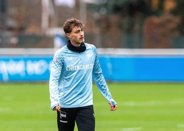 Fussball, Herren, Saison 2025 26, 2. Bundesliga, Hertha BSC, Training, Maurice Krattenmacher (Hertha BSC), 17.11. 2025,