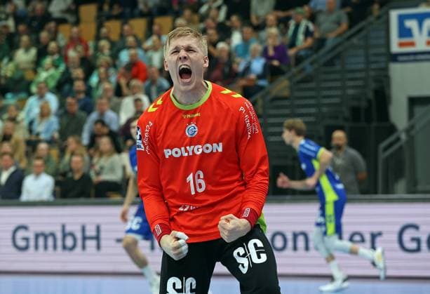 17.11.2025, xovx, Handball Daikin Handball Bundesliga, HSG Wetzlar - VfL Gummersbach Jubel bei Bertram Obling (VfL Gummersbach) Wetzlar Buderus-Arena Hessen Deutschland (DE)
