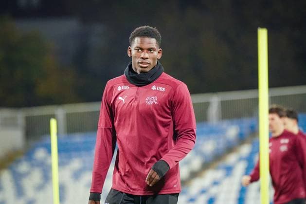 Kosovo: Training der Schweizer Nationalmannschaft vor dem WM-Qualifikationsspiel Kosovo vs Schweiz im Fadil Vokrri Stadium in Pristina: Breel Embolo (Schweiz, 7) Pristina Kosovo Copyright: xJOERANxSTEINSIEKx