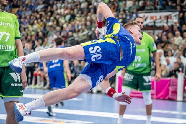 Handball Bundesliga; HSG Wetzlar - VfL Gummersbach, 17.11.25 Ellidi Snaer Vidarsson (VfL Gummersbach, 4) Handball Bundesliga; HSG Wetzlar - VfL Gummersbach: Wetzlar, 17.11.25 *** Handball Bundesliga HSG Wetzlar VfL Gummersbach, 17 11 25 Ellidi Snaer Vidarsson VfL Gummersbach, 4 Handball Bundesliga HSG Wetzlar VfL Gummersbach Wetzlar, 17 11 25 Copyright: xBEAUTIFULxSPORTS Roeczeyx
