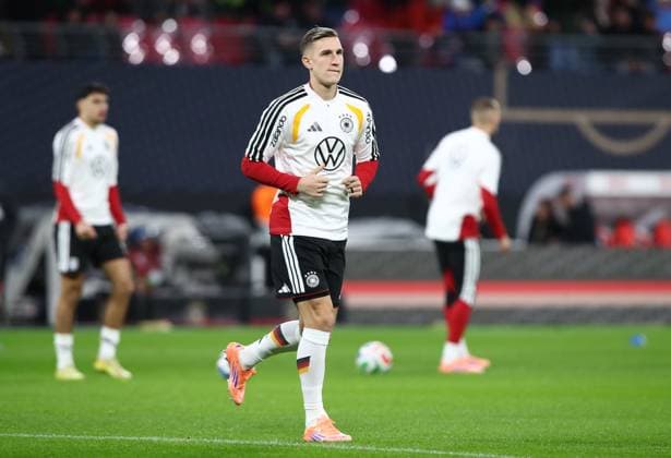 17.11.2025, xtgx, Fussball WM-Qualifikation 2026, Deutschland - Slowakei v.l. Nico Schlotterbeck (Deutsche Fussball Nationalmanschaft DFB) (DFL DFB REGULATIONS PROHIBIT ANY USE OF PHOTOGRAPHS as IMAGE SEQUENCES and or QUASI-VIDEO) Leipzig
