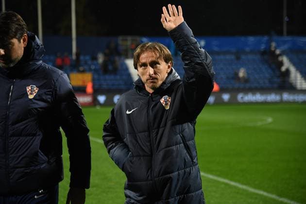 Podgorica, Montenegro, 171125. City Stadium. Football match of the 10th round of Group L of the European qualifiers for the FIFA World Cup, WM, Weltmeisterschaft, Fussball 2026, Montenegro - Croatia. In the photo: Luka Modric Photo: Tom Dubravec CROPIX Split CROATIA Copyright: xxTomxDubravecx crna_gora_hrvatska3-171125