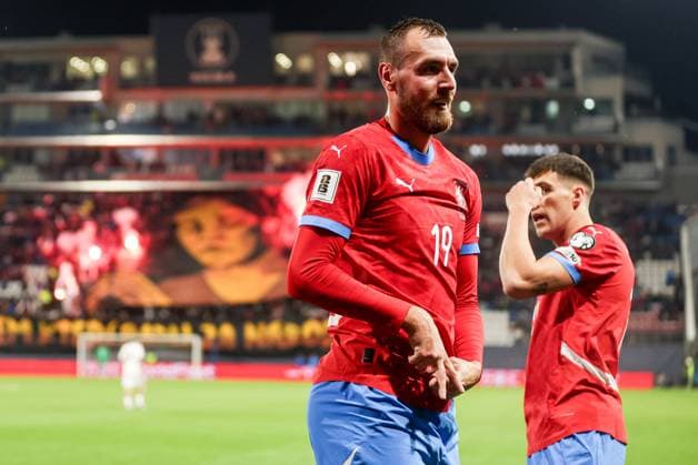 17.11.2025, Olomouc Pilka nozna Eliminacje Mistrzostw Swiata 2026 mecz 8 : Czechy - Gibraltar - Football 2026 FIFA World Cup, WM, Weltmeisterschaft, Fussball qualifiers round Match 8 : Czech Republic - Gibraltar Nz. Tomas Chory Fot. Michal Chwieduk Arena Akcji NEWSPIX.PL --- newspix.pl 