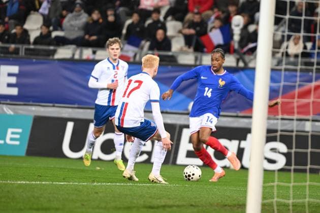 Football : France -U 21 v Iles Feroe -U 21 - UEFA European Under-21 Championship qualification Jeanuel Belocian of France during 2025 UEFA European Under-21 Championship qualification, Group C football match between France -U 21 and Iles FEROE -U 21 at the Alpes stadium Grenoble on November 17, 2025  Copyright: xALLILI_MOURADx